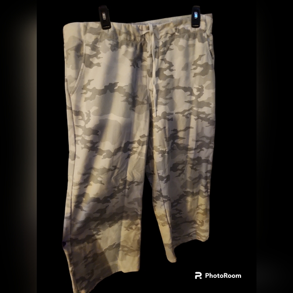 White camo sweat outfit - Picture 6 of 7